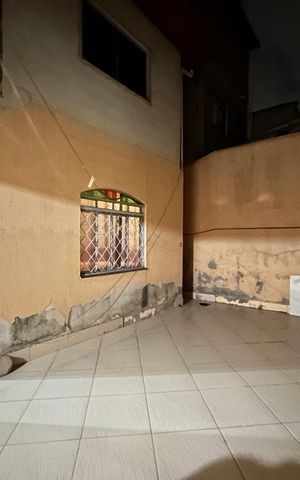 Casa à venda com 250m², 2 quartos e 3 vagas