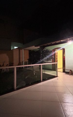 Casa à venda com 250m², 2 quartos e 3 vagas
