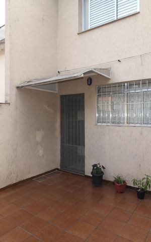 Casa à venda com 157m², 3 quartos e 2 vagasÁrea de Serviço