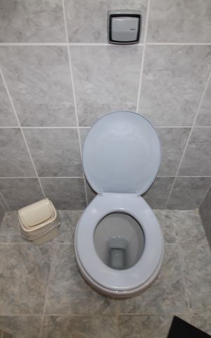 Casa à venda com 157m², 3 quartos e 2 vagasBanheiro 1