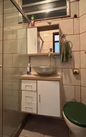 Apartamento para alugar com 85m², 2 quartos e sem vagaBanheiro social