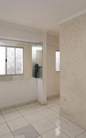 Casa para alugar com 71m², 3 quartos e sem vaga Casa para alugar com 71m², 3 quartos e sem vagaSala