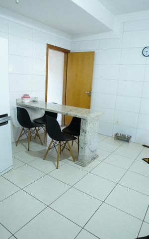 Casa à venda com 134m², 3 quartos e 2 vagas