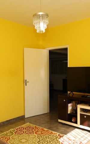 Casa à venda com 200m², 4 quartos e 3 vagasSala 2