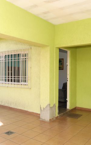 Casa à venda com 200m², 4 quartos e 3 vagasGaragem