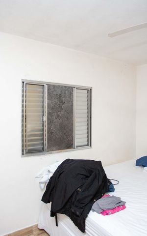 Casa à venda com 240m², 3 quartos e 2 vagasCasa 2 - Quarto