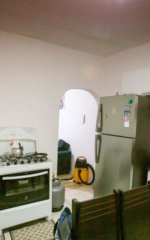 Casa à venda com 240m², 3 quartos e 2 vagasCasa 2 - Cozinha