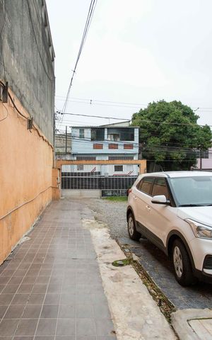 Casa à venda com 240m², 3 quartos e 2 vagasGaragem