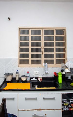 Casa à venda com 240m², 3 quartos e 2 vagasCasa 2 - Cozinha