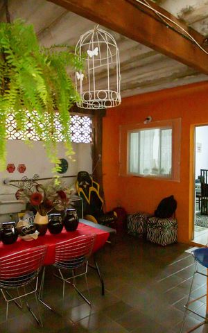 Casa à venda com 240m², 3 quartos e 2 vagasÁrea de Serviço