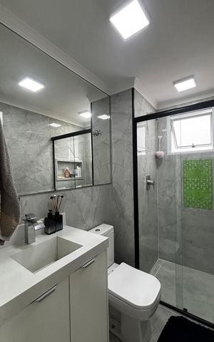 Apartamento à venda com 56m², 2 quartos e 1 vaga Apartamento à venda com 56m², 2 quartos e 1 vagaBanheiro