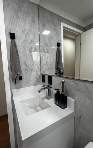 Apartamento à venda com 56m², 2 quartos e 1 vaga Apartamento à venda com 56m², 2 quartos e 1 vagaBanheiro