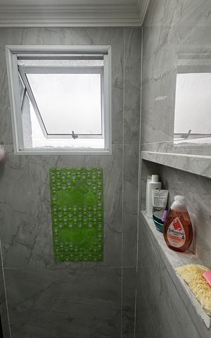 Apartamento à venda com 56m², 2 quartos e 1 vaga Apartamento à venda com 56m², 2 quartos e 1 vagaBanheiro