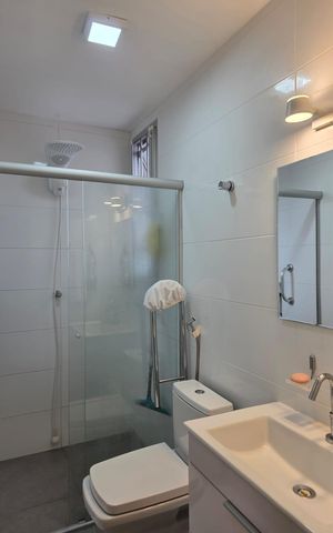 Apartamento à venda com 65m², 2 quartos e 1 vaga Apartamento à venda com 65m², 2 quartos e 1 vagaBanheiro