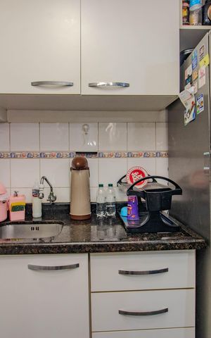 Casa de condomínio à venda com 86m², 3 quartos e 1 vaga Casa de condomínio à venda com 86m², 3 quartos e 1 vagaCozinha