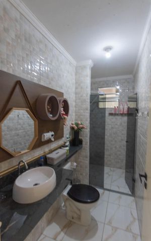 Casa para alugar com 182m², 4 quartos e 2 vagasBanheiro