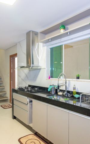 Casa à venda com 180m², 2 quartos e 1 vaga Casa à venda com 180m², 2 quartos e 1 vagaCozinha