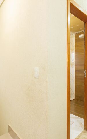 Casa à venda com 180m², 2 quartos e 1 vaga Casa à venda com 180m², 2 quartos e 1 vagaCorredor Superior