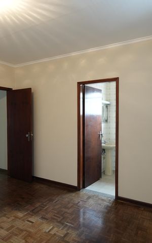 Casa à venda com 199m², 3 quartos e 4 vagasQuarto Suíte