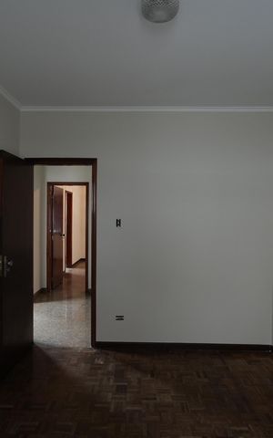 Casa à venda com 199m², 3 quartos e 4 vagasQuarto 1