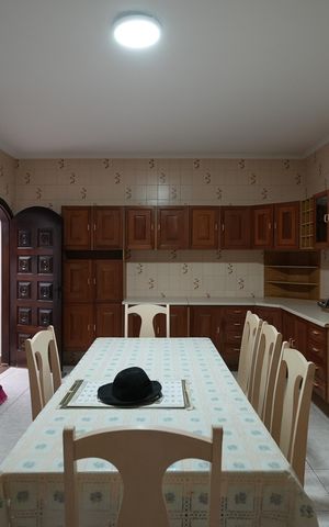 Casa à venda com 199m², 3 quartos e 4 vagasCozinha