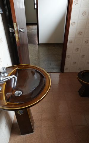Casa à venda com 199m², 3 quartos e 4 vagasBanheiro Social 