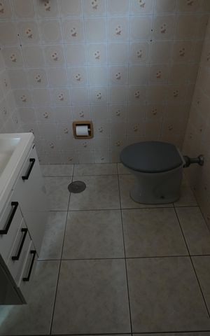 Casa à venda com 199m², 3 quartos e 4 vagasBanheiro Social 