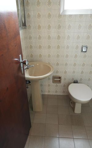 Casa à venda com 199m², 3 quartos e 4 vagasBanheiro da Suíte