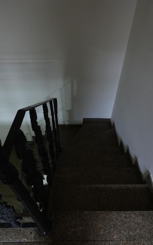 Casa à venda com 199m², 3 quartos e 4 vagasEscada