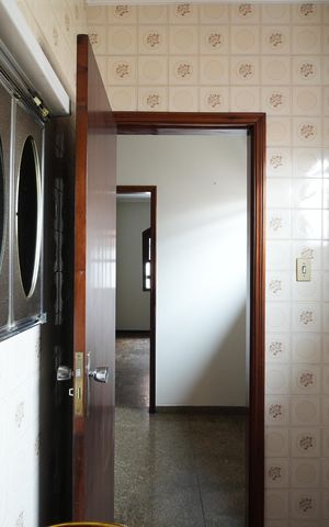 Casa à venda com 199m², 3 quartos e 4 vagasBanheiro Social 