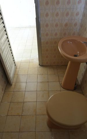 Casa à venda com 199m², 3 quartos e 4 vagasBanheiro de Serviço
