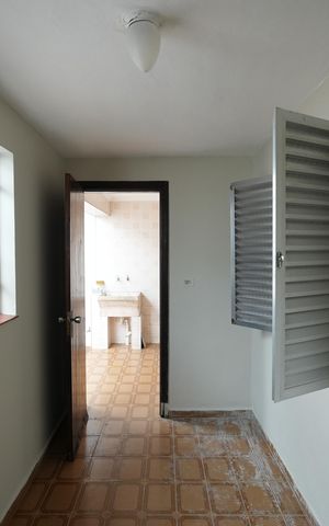 Casa à venda com 199m², 3 quartos e 4 vagasÁrea de Serviço