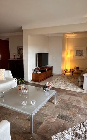 Apartamento para alugar com 130m², 2 quartos e 2 vagas