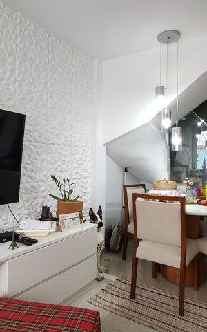Casa de condomínio à venda com 116m², 3 quartos e 1 vaga Casa de condomínio à venda com 116m², 3 quartos e 1 vagaSala