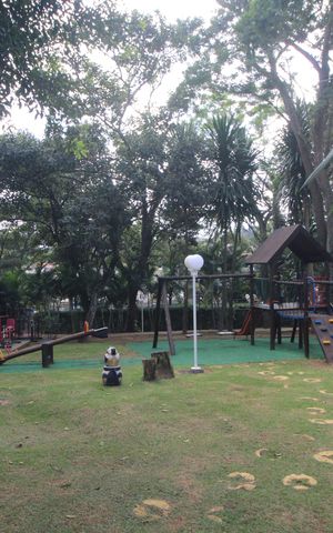 Casa de condomínio à venda com 90m², 3 quartos e 2 vagasÁrea comum - Playground