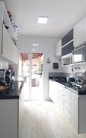 Casa de condomínio à venda com 90m², 3 quartos e 2 vagasCozinha