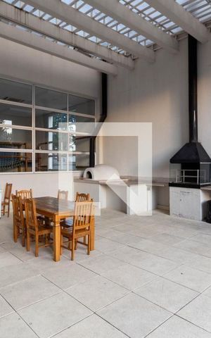 Apartamento à venda com 242m², 4 quartos e 4 vagas Apartamento à venda com 242m², 4 quartos e 4 vagasÁrea Comum