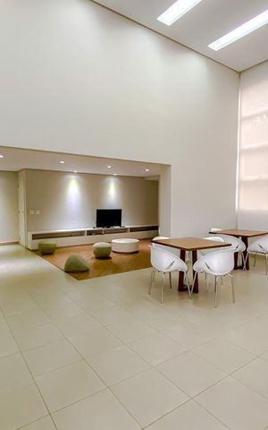Apartamento à venda com 242m², 4 quartos e 4 vagas Apartamento à venda com 242m², 4 quartos e 4 vagasÁrea Comum