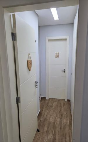 Apartamento à venda com 70m², 3 quartos e 2 vagas Apartamento à venda com 70m², 3 quartos e 2 vagasPorta de entrada