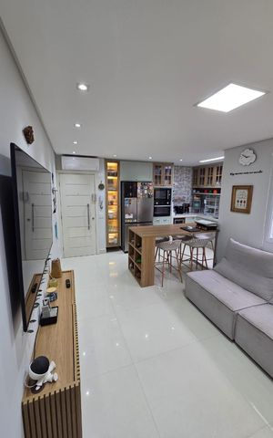 Apartamento à venda com 70m², 3 quartos e 2 vagas Apartamento à venda com 70m², 3 quartos e 2 vagasSala