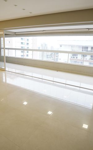 Apartamento à venda com 215m², 4 quartos e 3 vagas
