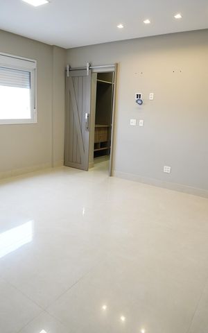 Apartamento à venda com 215m², 4 quartos e 3 vagas