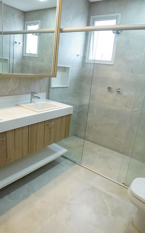 Apartamento à venda com 215m², 4 quartos e 3 vagas