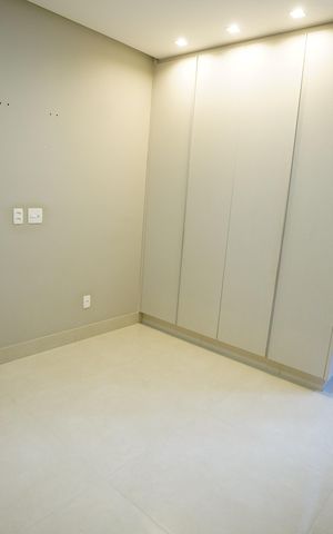 Apartamento à venda com 215m², 4 quartos e 3 vagas