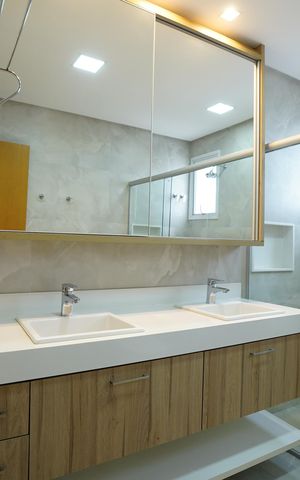 Apartamento à venda com 215m², 4 quartos e 3 vagas