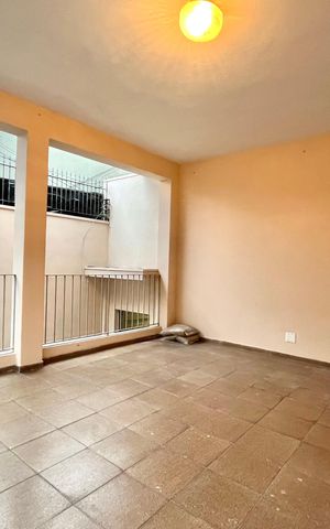 Casa à venda com 100m², 3 quartos e 1 vaga Casa à venda com 100m², 3 quartos e 1 vagaGaragem
