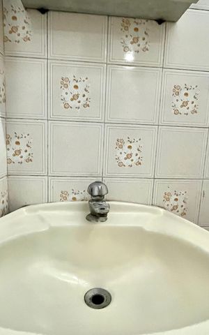 Casa à venda com 100m², 3 quartos e 1 vaga Casa à venda com 100m², 3 quartos e 1 vagaBanheiro