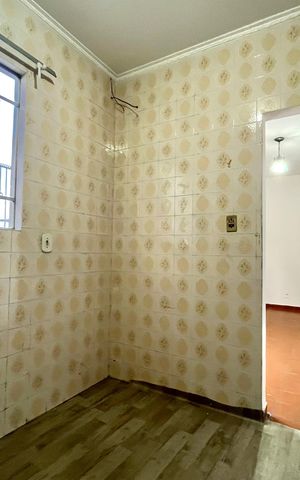 Casa à venda com 100m², 3 quartos e 1 vaga Casa à venda com 100m², 3 quartos e 1 vagaEdícula