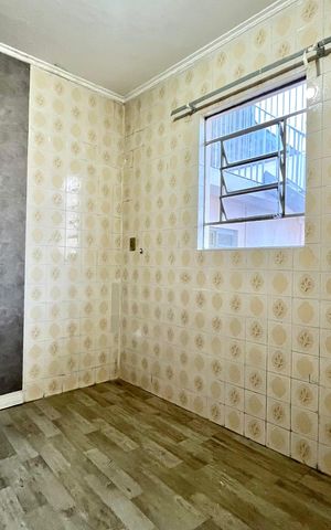 Casa à venda com 100m², 3 quartos e 1 vaga Casa à venda com 100m², 3 quartos e 1 vagaEdícula