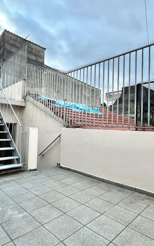 Casa à venda com 100m², 3 quartos e 1 vaga Casa à venda com 100m², 3 quartos e 1 vagaÁrea externa